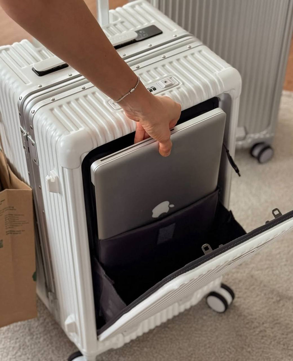 Voyage Léger – Valise avec Balance Intégrée